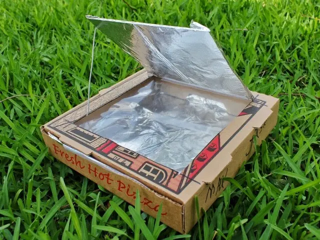 horno con caja de pizza - Cómo cocinar con la energía del sol