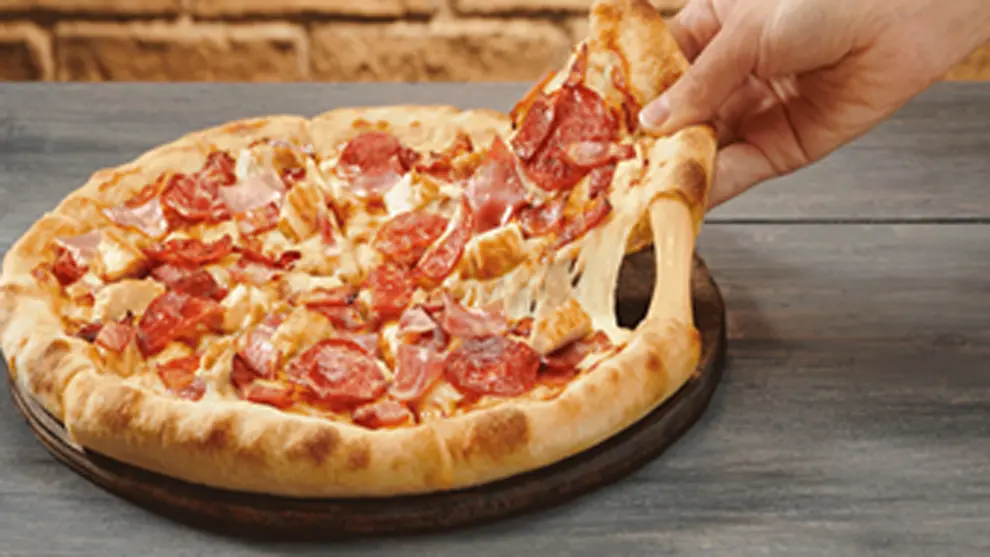 bordes dominos pizza - Cómo se llama el borde de queso de Dominos Pizza