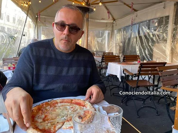 cuanto cuesta una pizza en roma - Cuál es la comida tipica de Roma