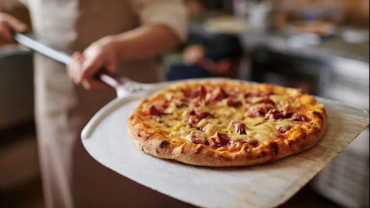 dominos pizza grupo alsea - Qué empresas pertenecen a Alsea