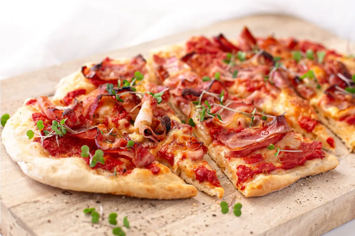 what is speck on pizza - What is speck used in cooking